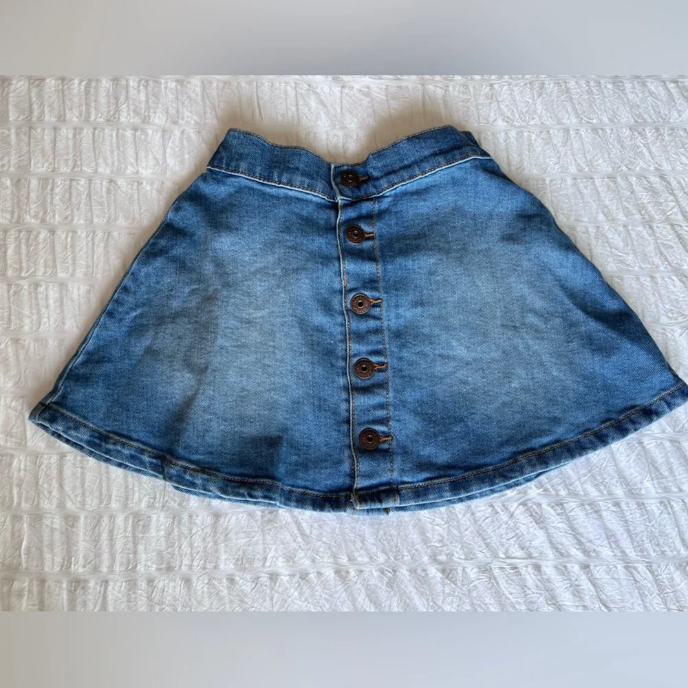 OshKosh B'gosh Girls Blue Denim Skirt Size 6/6X NWOT